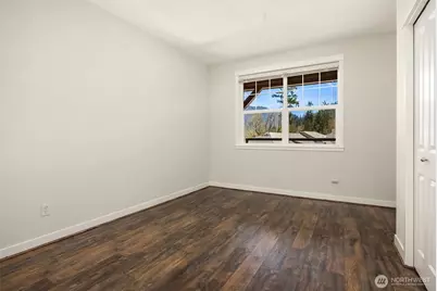 1000 Cabin Creek Lane SW #B303, Issaquah, WA 98027 - Photo 12