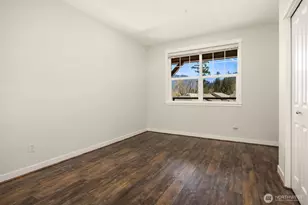 1000 Cabin Creek Ln SW, Issaquah, WA 98027 - Photo 12