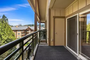 1000 Cabin Creek Ln SW, Issaquah, WA 98027 - Photo 10