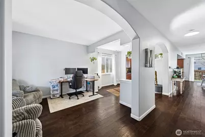 15233 Kayla Street SE, Yelm, WA 98597 - Photo 4