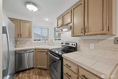 2918 Sylvan Street #103, Bellingham, WA 98226 - Photo 4