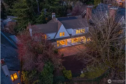 520 36th Avenue E, Seattle, WA 98112 - Photo 28