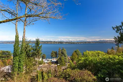 520 36th Avenue E, Seattle, WA 98112 - Photo 18