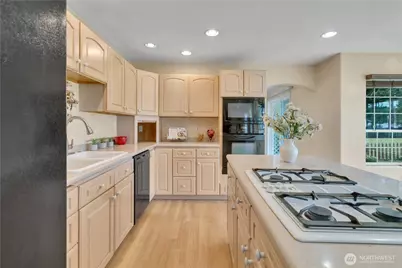 15416 33rd Avenue E, Tacoma, WA 98446 - Photo 12