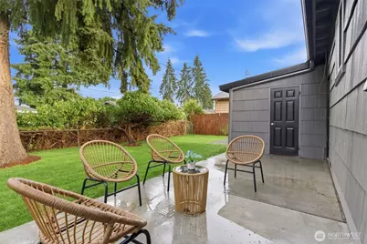 12002 2nd Avenue SW, Seattle, WA 98146 - Photo 38