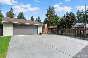 16003 32nd Ave NE, Lake Forest Park, WA 98155 - Photo 20