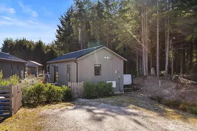 417 E Compass Street, Pacific Beach, WA 98571 - Photo 24