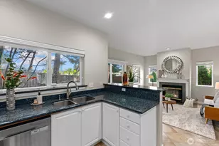 401 S 51st Ct, Renton, WA 98055 - Photo 16