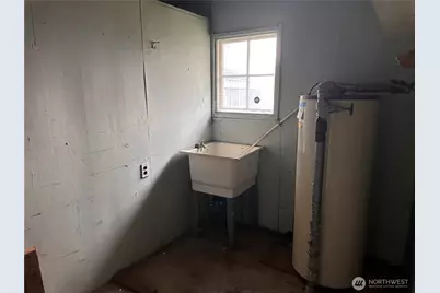 1112 4th Street, Cosmopolis, WA 98537 - Photo 26