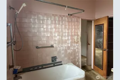 1112 4th Street, Cosmopolis, WA 98537 - Photo 16