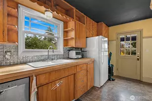 503 W Illinois St, Bellingham, WA 98225 - Photo 24