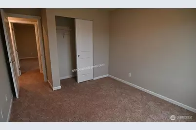 601 Deusen Lane N, Enumclaw, WA 98022 - Photo 8