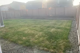 601 Deusen Ln N, Enumclaw, WA 98022 - Photo 8