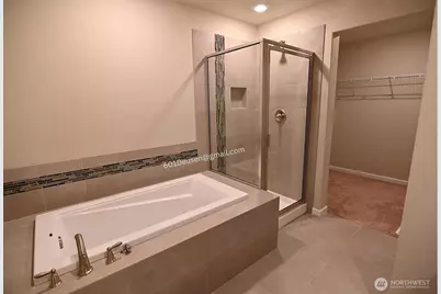 601 Deusen Lane N, Enumclaw, WA 98022 - Photo 10