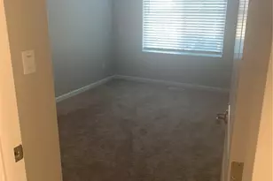 601 Deusen Ln N, Enumclaw, WA 98022 - Photo 14