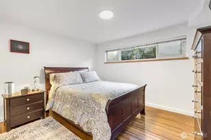 732 11th Ave E, Seattle, WA 98102 - Photo 16