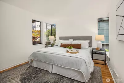 600 Malden Avenue E #102, Seattle, WA 98112 - Photo 16