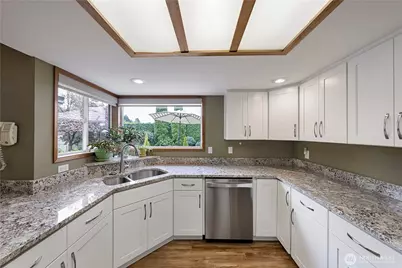 10629 SE 236th Street, Kent, WA 98031 - Photo 18