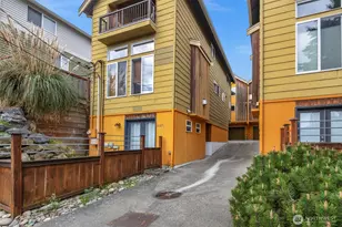 2118 W Ruffner St, Seattle, WA 98199 - Photo 30