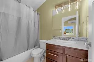 2118 W Ruffner St, Seattle, WA 98199 - Photo 16