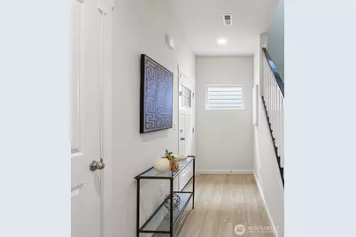 21209 43rd Drive SE, Bothell, WA 98021 - Photo 2