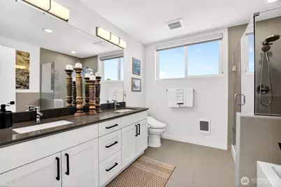 5560 15th Avenue S, Seattle, WA 98108 - Photo 32