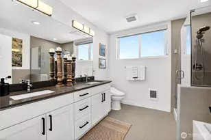 5560 15th Ave S, Seattle, WA 98108 - Photo 32