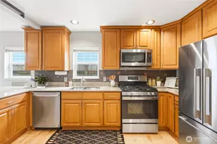 2712 S Irving St, Seattle, WA 98144 - Photo 8