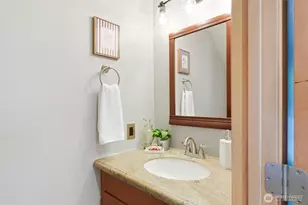 2712 S Irving St, Seattle, WA 98144 - Photo 16