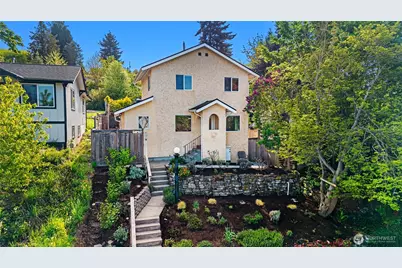 5620 38th Avenue SW, Seattle, WA 98126 - Photo 1