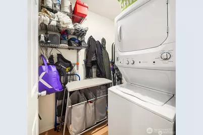 2116 California Avenue SW #201, Seattle, WA 98116 - Photo 14