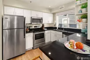 2116 California Ave SW, Seattle, WA 98116 - Photo 6