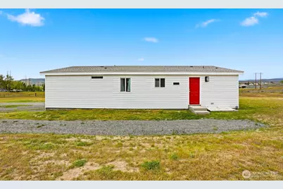 671 Hull Road, Selah, WA 98942 - Photo 6