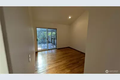 16827 41st Street E, Lake Tapps, WA 98391 - Photo 14