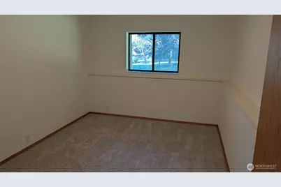 16827 41st Street E, Lake Tapps, WA 98391 - Photo 24