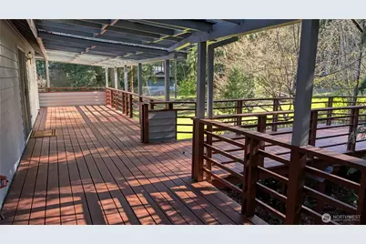 16827 41st Street E, Lake Tapps, WA 98391 - Photo 28