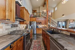 95 Horizon Ln, Chelan, WA 98816 - Photo 12