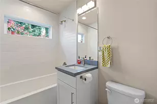 11714 B 26th Ave NE, Seattle, WA 98125 - Photo 24