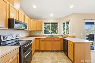 212 9th St, Snohomish, WA 98290 - Photo 14