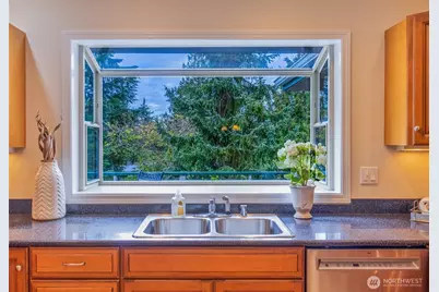 2010 Creekside Lane, Anacortes, WA 98221 - Photo 12