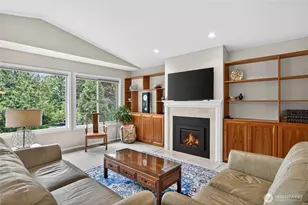2010 Creekside Ln, Anacortes, WA 98221 - Photo 6