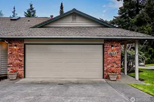 2010 Creekside Ln, Anacortes, WA 98221 - Photo 2