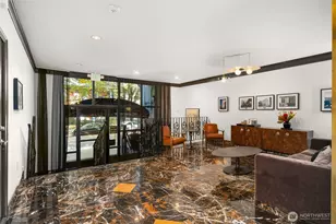 1105 Spring St, Seattle, WA 98104 - Photo 24