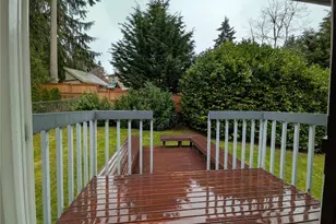 7537 NE Beachwood Ave, Poulsbo, WA 98370 - Photo 8