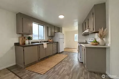 17930 Military Road S, SeaTac, WA 98188 - Photo 4