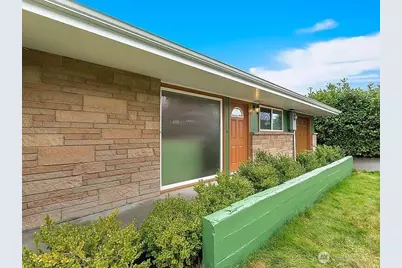 17930 Military Road S, SeaTac, WA 98188 - Photo 2