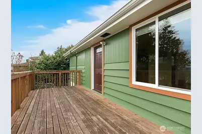 17930 Military Road S, SeaTac, WA 98188 - Photo 6