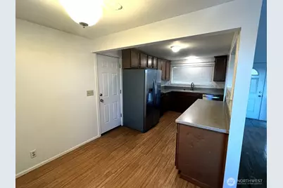 17930 Military Road S, SeaTac, WA 98188 - Photo 6