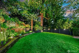 3439 24th Ave W, Seattle, WA 98199 - Photo 32