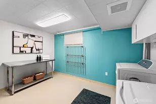 3439 24th Ave W, Seattle, WA 98199 - Photo 26